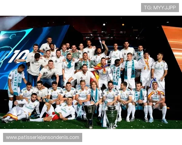 皇马防守稳定性下降影响球队表现,近期关键战面临考验 皇马防守稳定性下降影响球队表现,近期关键战面临考验